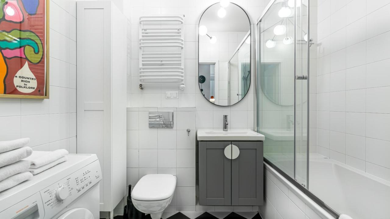 Waterlane W Oknami Na Rzeke - Marina View - Comfy Apartments グダニスク エクステリア 写真