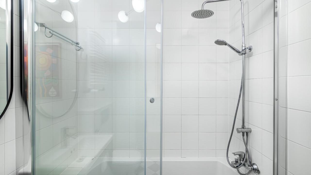 Waterlane W Oknami Na Rzeke - Marina View - Comfy Apartments グダニスク エクステリア 写真